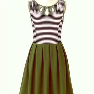 Dear Creatures Christine Keyhole Dress XS